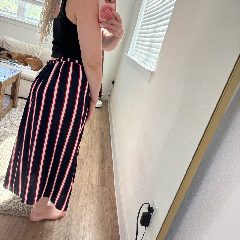 Abound striped skirt size medium - Picture 2 of 8